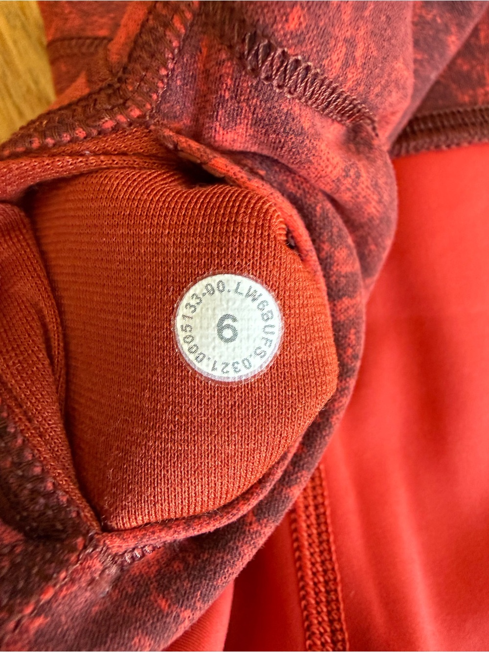 Lululemon Fast & Free High Rise Crop 23" Size 6 Crushed Marble Print Leggings - Picture 7 of 7